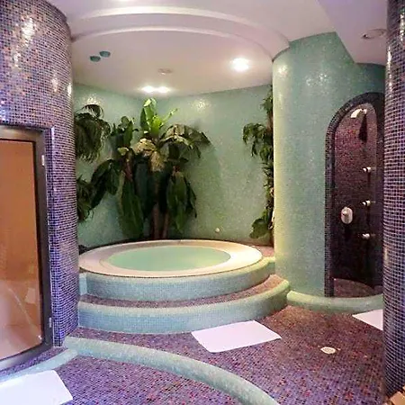 ホテル Bellavista モンテベッルーナ
